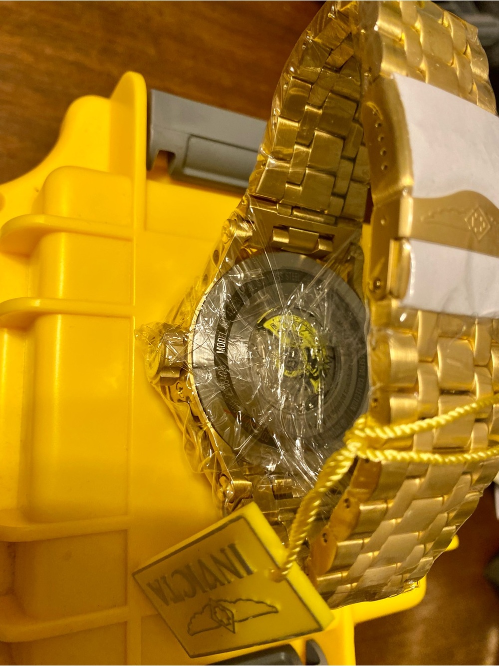Invicta subaqua reserve specialty automatic 52MM gold watch - Picture 6 of 6